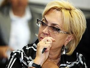 В ГПУ уже 6 часов допрашивают Александру Кужель из-за дела Щербаня В ГПУ уже 6 часов допрашивают Александру Кужель из-за дела Щербаня