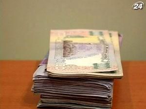 Порошенко: Девальвации курса гривни к доллару не будет Порошенко: Девальвации курса гривни к доллару не будет