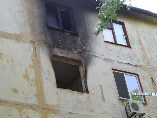 В Керчи произошел взрыв в пятиэтажном доме: сгорело 9 квартир В Керчи произошел взрыв в пятиэтажном доме: сгорело 9 квартир