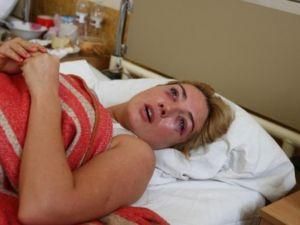 Розинська відклала весілля з Мельниченком після побиття Розинська відклала весілля з Мельниченком після побиття