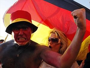 Немецкое посольство ждет 100 тысяч своих фанатов на Евро-2012
