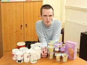 В Великобритании живет человек, который боится твердой пищи В Великобритании живет человек, который боится твердой пищи