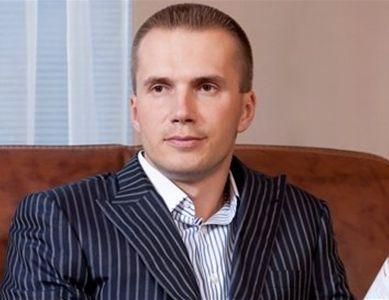 Син Януковича каже, що став успішним без допомоги батька Син Януковича каже, що став успішним без допомоги батька