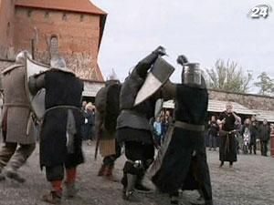 В Тракайском замке в Литве состоялся фестиваль средневековой культуры