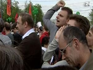 Госдума увеличивает штрафы для демонстрантов-нарушителей Госдума увеличивает штрафы для демонстрантов-нарушителей