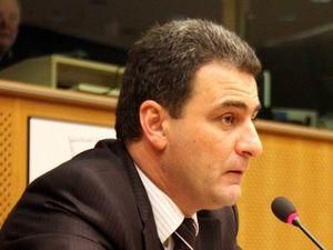 Євродепутат: ЄС використовує Тимошенко, щоб встановити бар'єр для України Євродепутат: ЄС використовує Тимошенко, щоб встановити бар'єр для України