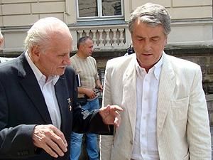 Ющенко выразил соболезнования по поводу смерти Возницкого Ющенко выразил соболезнования по поводу смерти Возницкого