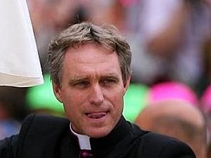 Арестовали старшего лакея Папы Римского Арестовали старшего лакея Папы Римского