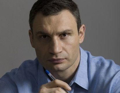 Кличко обещает расследовать стоимость подготовки к Евро-2012 Кличко обещает расследовать стоимость подготовки к Евро-2012