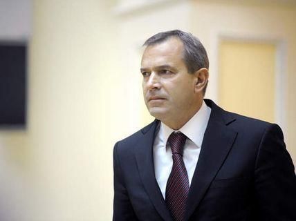 Клюєв: Янукович вимагає припинити тиск на бізнес Клюєв: Янукович вимагає припинити тиск на бізнес