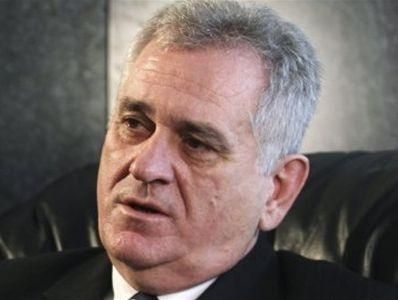 Росія надасть Сербії 800 мільйонів доларів кредиту Росія надасть Сербії 800 мільйонів доларів кредиту