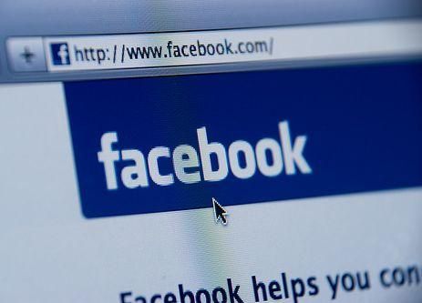 Facebook запускает игры в ленте новостей