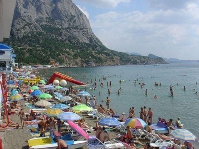 Більшості українців не вистачає грошей на відпочинок за кордоном Більшості українців не вистачає грошей на відпочинок за кордоном