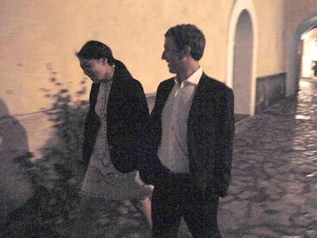 Містер та місіс Facebook гуляють Італією під час весільної подорожі Містер та місіс Facebook гуляють Італією під час весільної подорожі