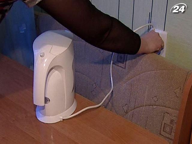 Украинцы перерасходуют 4,5 ГВт/ч электроэнергии Украинцы перерасходуют 4,5 ГВт/ч электроэнергии