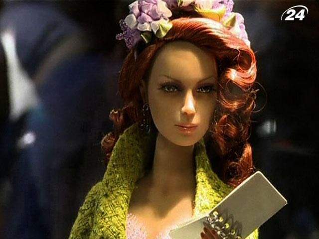 В Милане организовали дизайнерскую выставку суперкукол В Милане организовали дизайнерскую выставку суперкукол