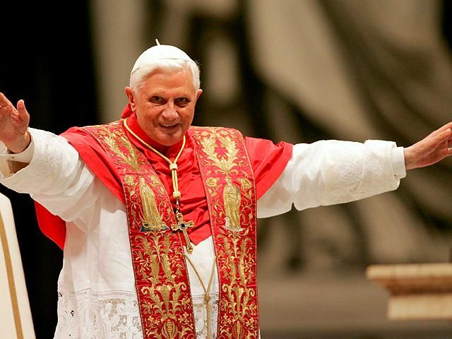 Папа Римский: Я полностью доверяю сотрудникам Папа Римский: Я полностью доверяю сотрудникам