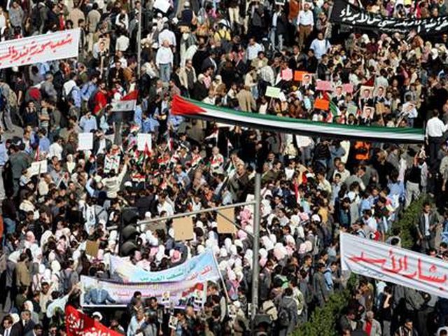 Сирийское правительство освободило 500 заключенных Сирийское правительство освободило 500 заключенных