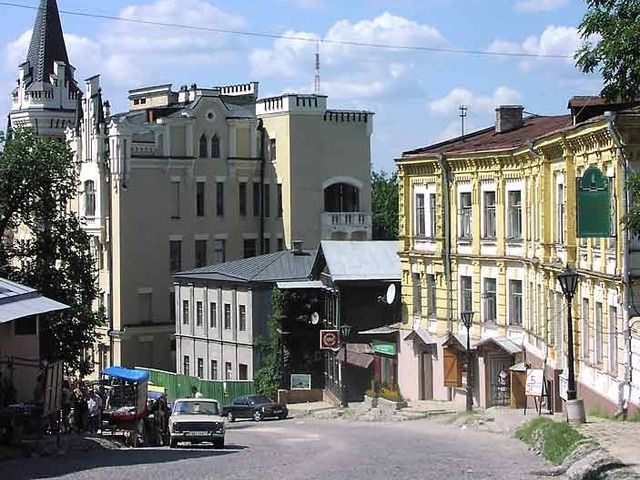 На Андріївському узвозі хочуть знести ще декілька будівель