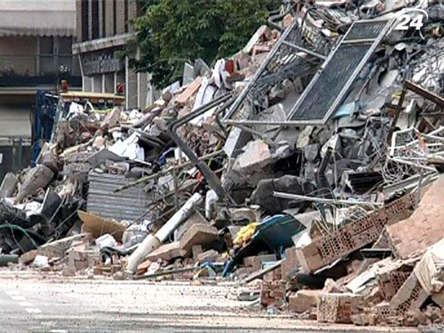 Італійське місто Кавеццо перетворилось на пустку Італійське місто Кавеццо перетворилось на пустку