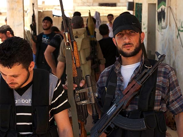 Бі-Бі-Сі: Сирія — на порозі громадянської війни Бі-Бі-Сі: Сирія — на порозі громадянської війни