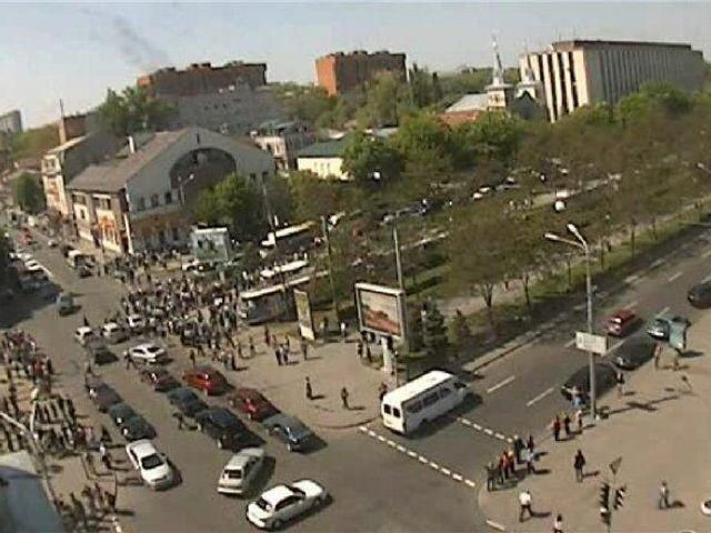 В Днепропетровске задержали двух подозреваемых в причастности к апрельским взрывам