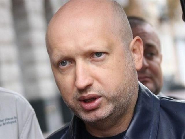 Турчинов про Тимошенко: Вона така ж гарна й сильна Турчинов про Тимошенко: Вона така ж гарна й сильна