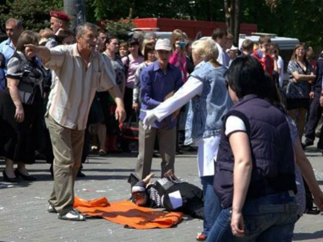 Подозреваемых в апрельских взрывах в Днепропетровске арестовали Подозреваемых в апрельских взрывах в Днепропетровске арестовали