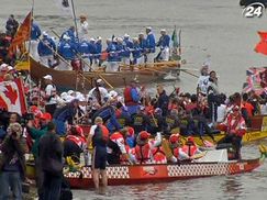 Темзою пройшла флотилія на честь Єлизавети II