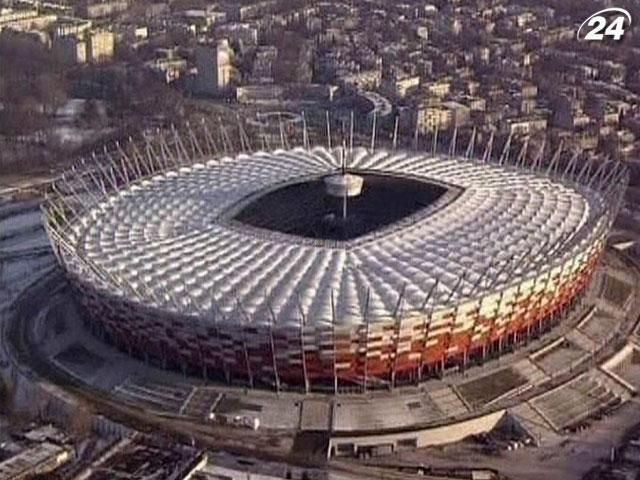 Генпідрядник стадіону у Варшаві оголосив себе банкротом