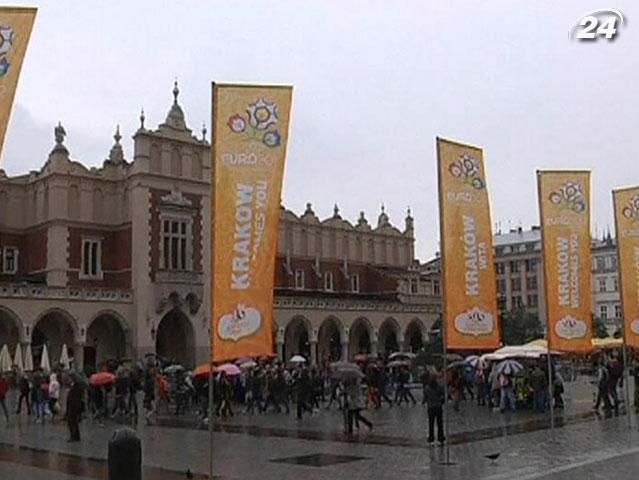 Жители Польши возлагают большие надежды на ЕВРО-2012 Жители Польши возлагают большие надежды на ЕВРО-2012