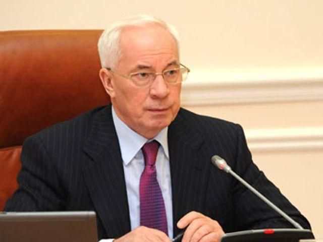Азаров: Украина потратила на Евро-2012 меньше, чем Польша