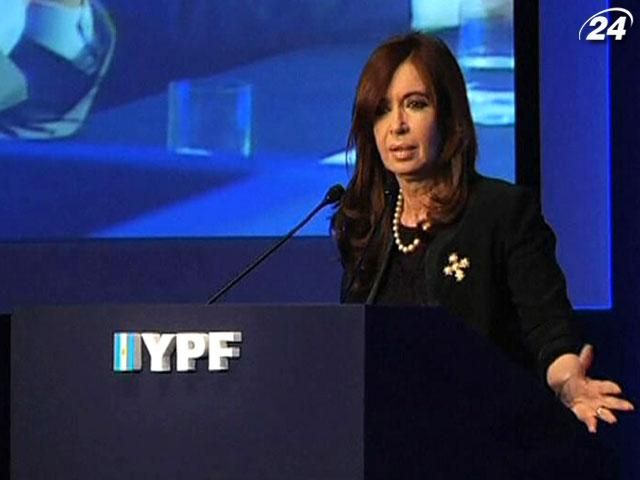 В аргентинскую нефтяную компанию YPF инвестируют 7 млрд долларов