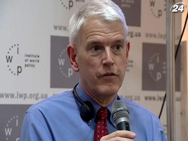 Freedom House заявили про прогрес антидемократичних процесів в Україні та Угорщині Freedom House заявили про прогрес антидемократичних процесів в Україні та Угорщині