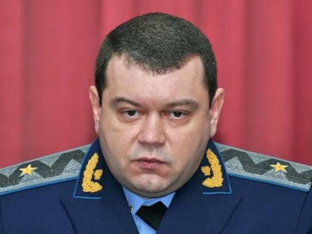 Крымский прокурор ездит на "Ягуаре" при зарплате 24 тысячи в месяц