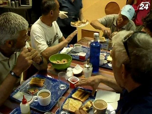 В Испании увеличивается количество людей, которым не хватает денег на еду В Испании увеличивается количество людей, которым не хватает денег на еду