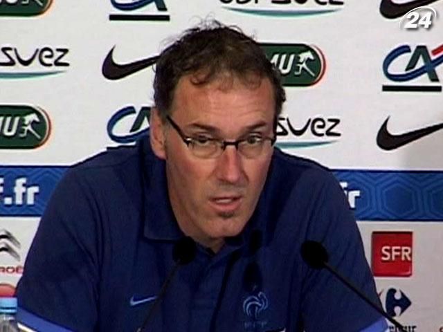 Французские футболисты забраковали украинские кровати Французские футболисты забраковали украинские кровати