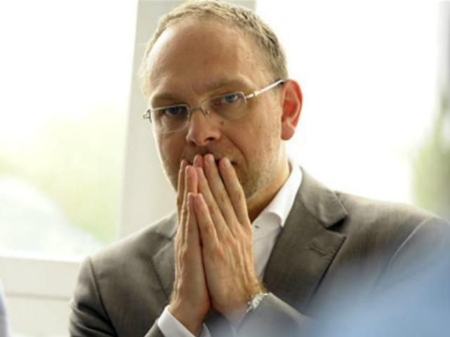Власенко передасть заяву Тимошенко  до прокуратури, суду та Нафтогазу