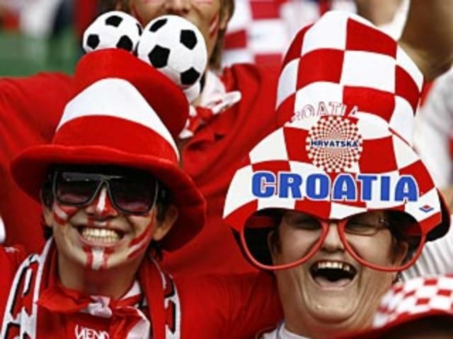 В Познани подрались польские, ирландские и хорватские фанаты
