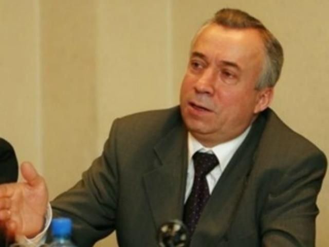 Мер Донецька звинуватив ЗМІ у тому, що до міста приїхало мало вболівальників Мер Донецька звинуватив ЗМІ у тому, що до міста приїхало мало вболівальників