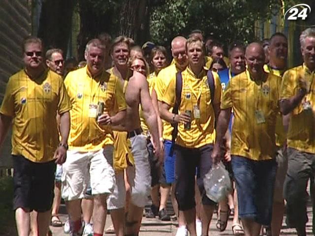 У шведов есть два замечания к условиям в фан-кемпинга в Киеве У шведов есть два замечания к условиям в фан-кемпинга в Киеве