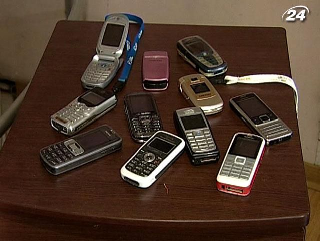 Мобільних операторів позбавлятимуть ліцензій за поганий зв'язок