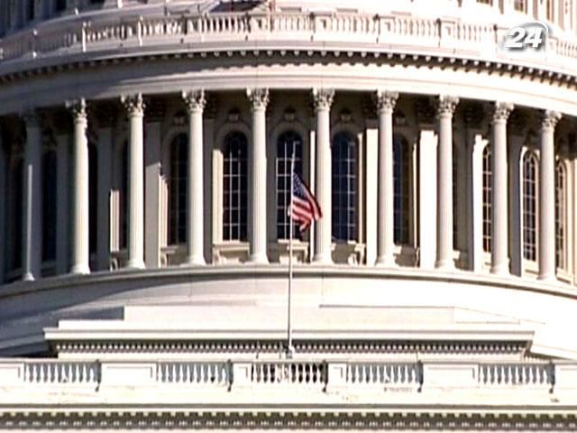 Вашингтон звільнить від санкцій 7 імпортерів іранської нафти Вашингтон звільнить від санкцій 7 імпортерів іранської нафти