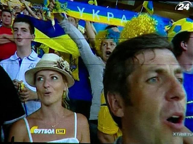 Иностранцы отмечают красоту украинских городов и дружеское отношение Иностранцы отмечают красоту украинских городов и дружеское отношение