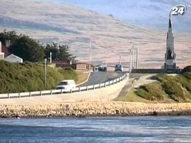 На Фолклендах состоится референдум относительно политического статуса На Фолклендах состоится референдум относительно политического статуса