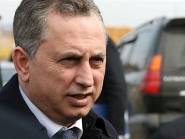 Колесников: С начала ЕВРО-2012 поток туристов вырос до 300 тысяч человек ежедневно Колесников: С начала ЕВРО-2012 поток туристов вырос до 300 тысяч человек ежедневно