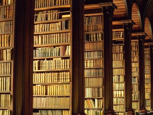 У Петербурзі книги видаватимуть по e-mail та Twitter У Петербурзі книги видаватимуть по e-mail та Twitter