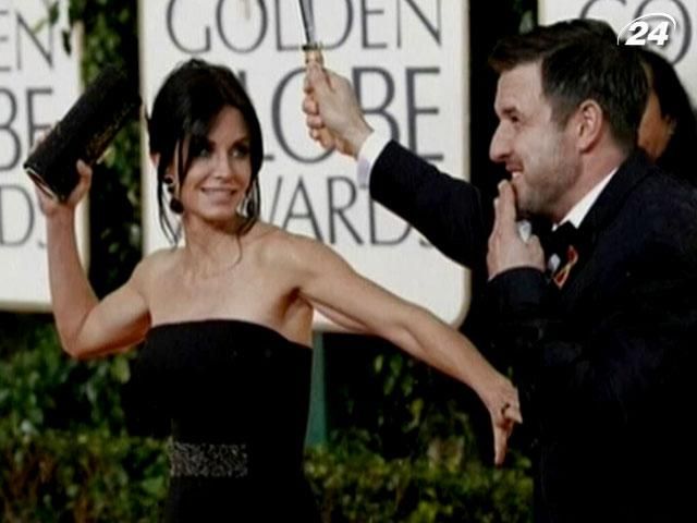 Дэвид Аркетт подал на развод с Кортни Кокс Дэвид Аркетт подал на развод с Кортни Кокс