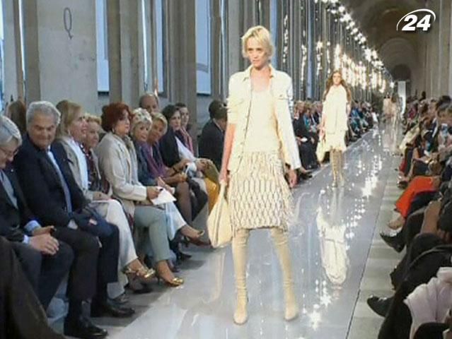 Дом моды Salvatore Ferragamo представил коллекцию в Лувре Дом моды Salvatore Ferragamo представил коллекцию в Лувре