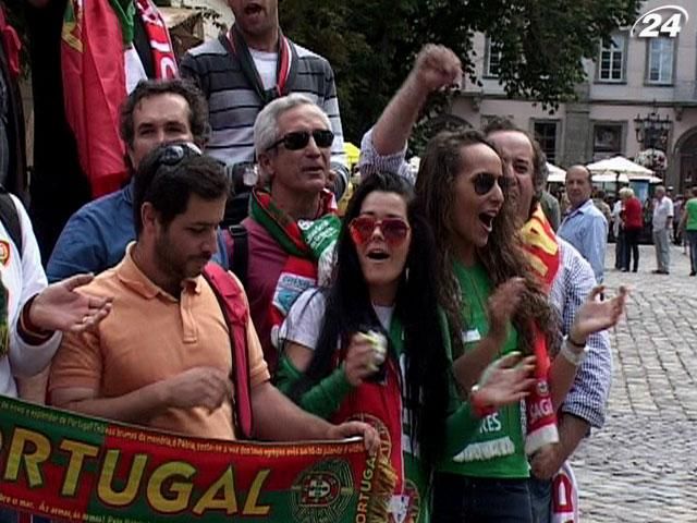 Футбольный слоган "Португал оле" стал хитом дня во Львове